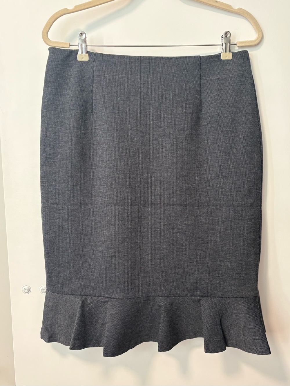 ST. Studio Ruffle Hem Mini Skirt - Picture 5 of 5